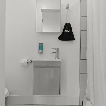 New Season Royals, Airport West Hotel Chester Room photo