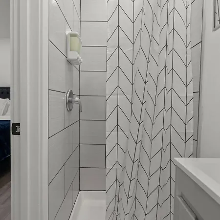 New Season Royals, Airport West Hotel Chester Room photo